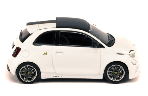 FIAT Abarth 500e 2024 White
