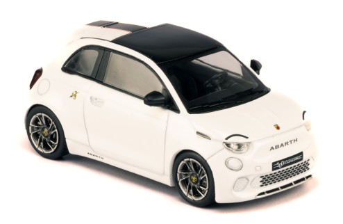 FIAT Abarth 500e 2024 White