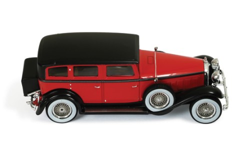 Minerva AL 1930 Bordeaux & Black