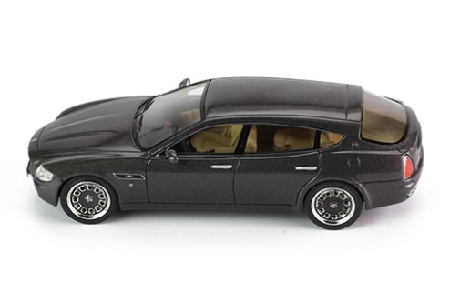 MASERATI Bellagio Blue (Quattroporte Rims) 2008