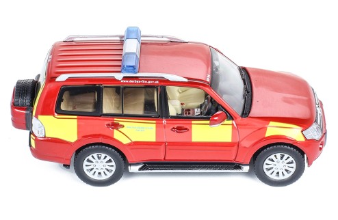MITSUBISHI Shogun Derbyshire Fire & Rescue Service 2010