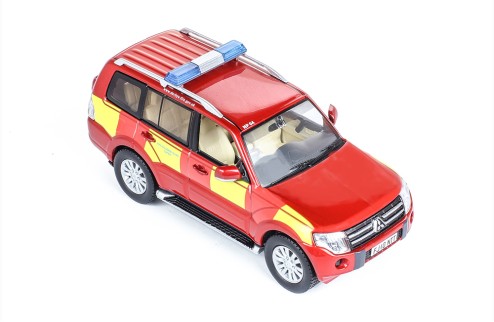 MITSUBISHI Shogun Derbyshire Fire & Rescue Service 2010