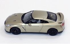 NISSAN GT-R 45th Anniversary - Gold - 2015