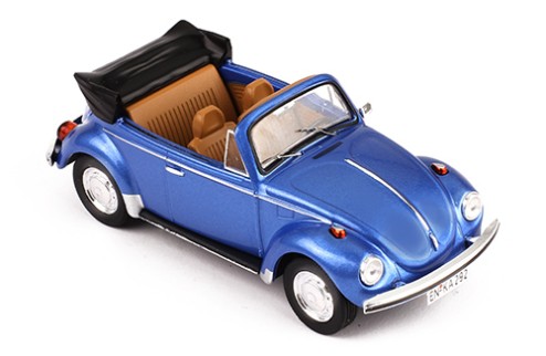 VOLKSWAGEN SUPER BEETLE 1973 CONVERTIBLE METALLIC BLUE