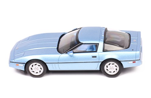 CHEVROLET CORVETTE C4 1984 LIGHT METALLIC BLUE
