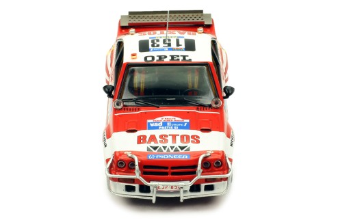 OPEL Manta 400 #153 G. Colsoul-A. Lopes Paris-Dakar 1984 