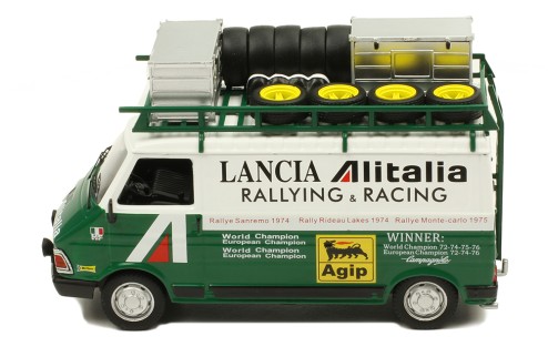FIAT 242 Alitalia Rally Service