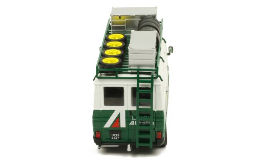 FIAT 242 Alitalia Rally Service