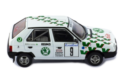 ŠKODA FAVORIT 136L #9 P.Sibera - P.Gross Rallye Monte-Carlo 1993