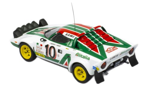Lancia Stratos HF #10 S. Munari-S. Maiga Winner Rallye Monte Carlo 1976 with Figurines