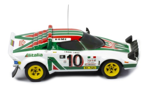 Lancia Stratos HF #10 S. Munari-S. Maiga Winner Rallye Monte Carlo 1976 with Figurines
