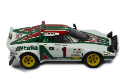 LANCIA STRATOS HF #1 S.Munari-S.Maiga Winner Rallye Monte-Carlo 1977 with Figurines