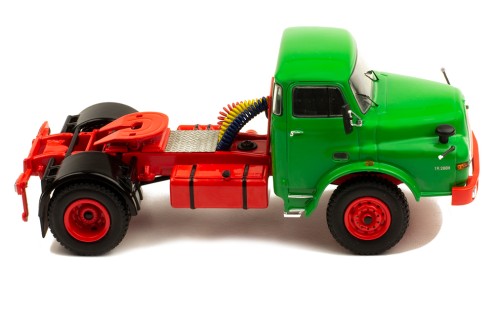 MAN 19.280 H 1971 Green / Red