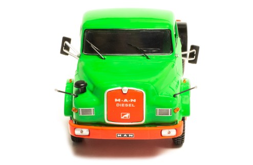 MAN 19.280 H 1971 Green / Red