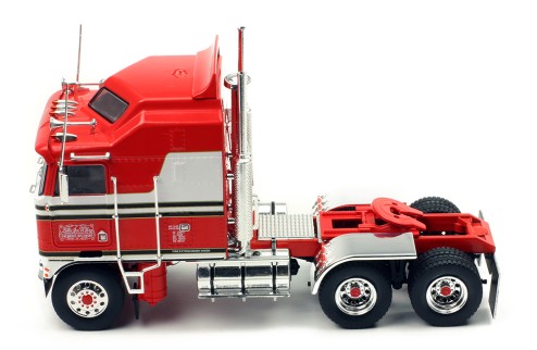 KENWORTH K100 Aerodyne 1976 Red