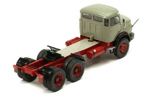 MERCEDES-BENZ LK 2624 1979