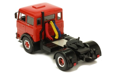 FIAT 619 N1 1980 Red