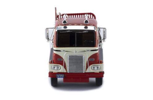 International Harvester DCOF-405 1959 White and Red