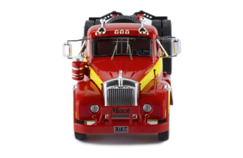 Mack B 61 1953 Red and Yellow
