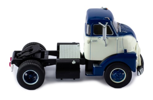 GMC 950 COE 1954 White and Blue