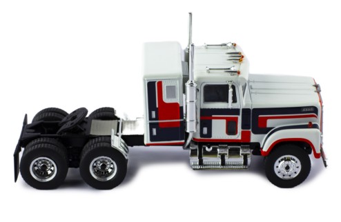 INTERNATIONAL TRANSTAR 4300 1980 White with stripes 