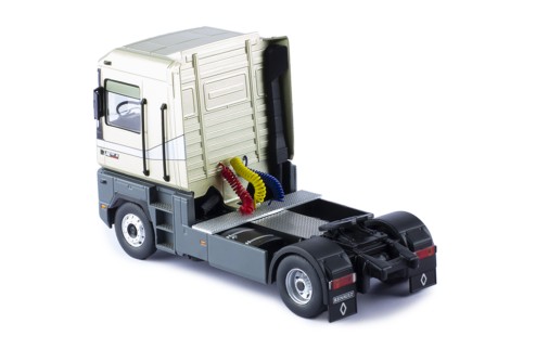 RENAULT Magnum AE 520 Ti 1994 Metallic Beige 