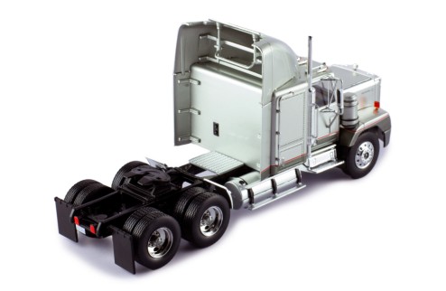GMC GENERAL SBFA 1988 Metallic Grey