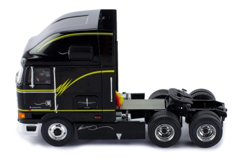 INTERNATIONAL EAGLE CABOVER 1995 Black