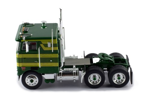 PETERBILT 352 "Pacemaker" 1979 Green with stripes