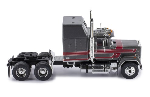 MACK SUPERLINER MAGNUM 1985 Metallic Grey 