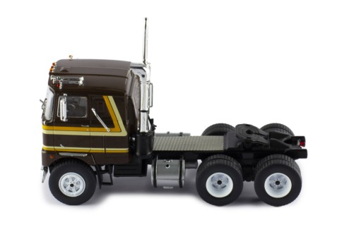 MACK SERIE F 1977 Brown
