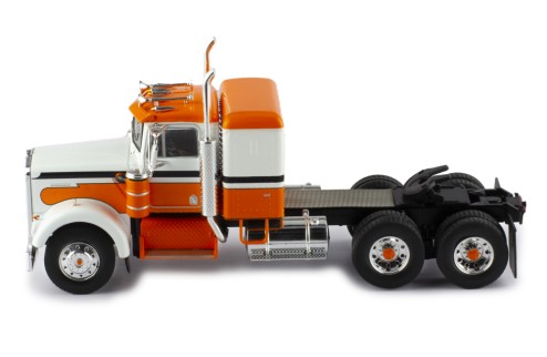 KENWORTH W925 1970 White and Orange