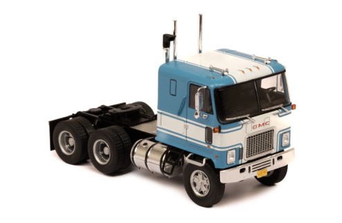 GMC Astro 95 1970 Blue and White 