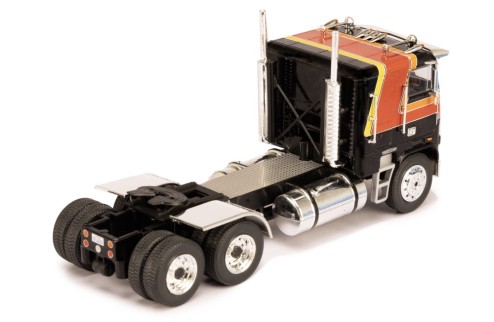 Freightliner FLA - 1993 Black and Orange 