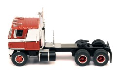 INTERNATIONAL Transtar COE 1965 Red