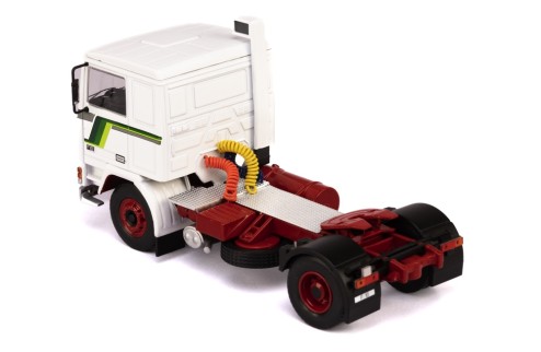 VOLVO F10 1983 White