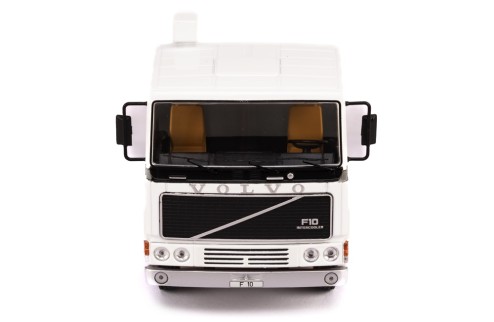 VOLVO F10 1983 White