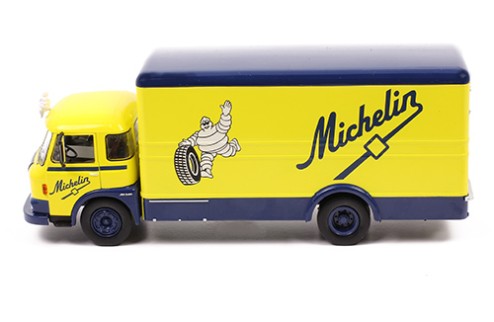SAVIEM JM 21/240 Michelin 1970 - Yellow/blue