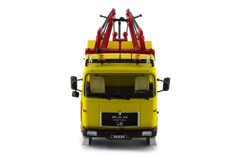 MAN F8 26.281 Tow Truck - Yellow