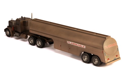 PETERBILT 281 1955 with tank trailer  “Rust effect ”