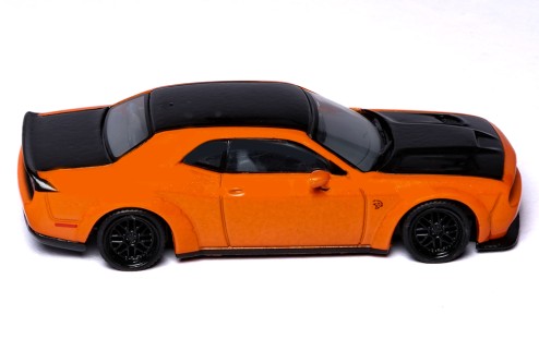 DODGE Challenger SRT Hellcat - 2019 Go Mango Orange and Black