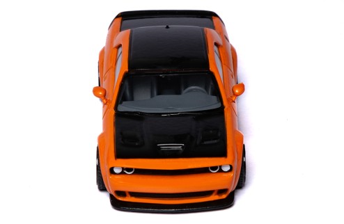 DODGE Challenger SRT Hellcat - 2019 Go Mango Orange and Black
