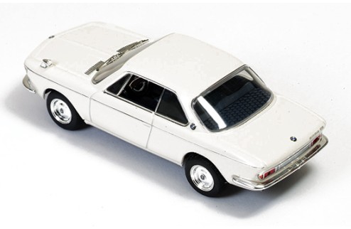 BMW 2000 CS 1966 Beige (interior Dark Blue)