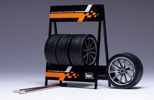 SET of 4 WHEELS 1/18 - RS3 Wheels - Black / Silver  