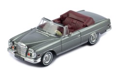 MERCEDES-BENZ 280 SE Hochkühler 1969 (W111) Metallic Grey