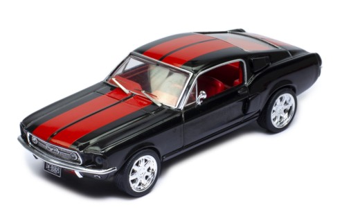 FORD Mustang Fastback 1967 Black and Red