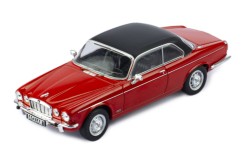 JAGUAR XJ12C (Coupe) 1976 Red with Black roof 