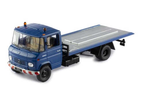 MERCEDES-BENZ L608 D Blue 1980