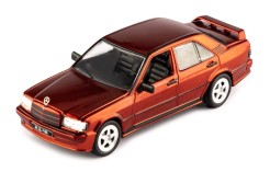 MERCEDES-BENZ 190E 2.3 16V 1984 Metallic Red "custom" 
