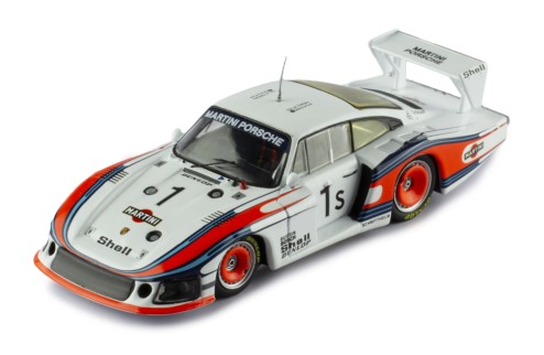 PORSCHE 935/78 "Moby Dick" #1 J.Mass - J.Ickx 6h Silverstone 1978